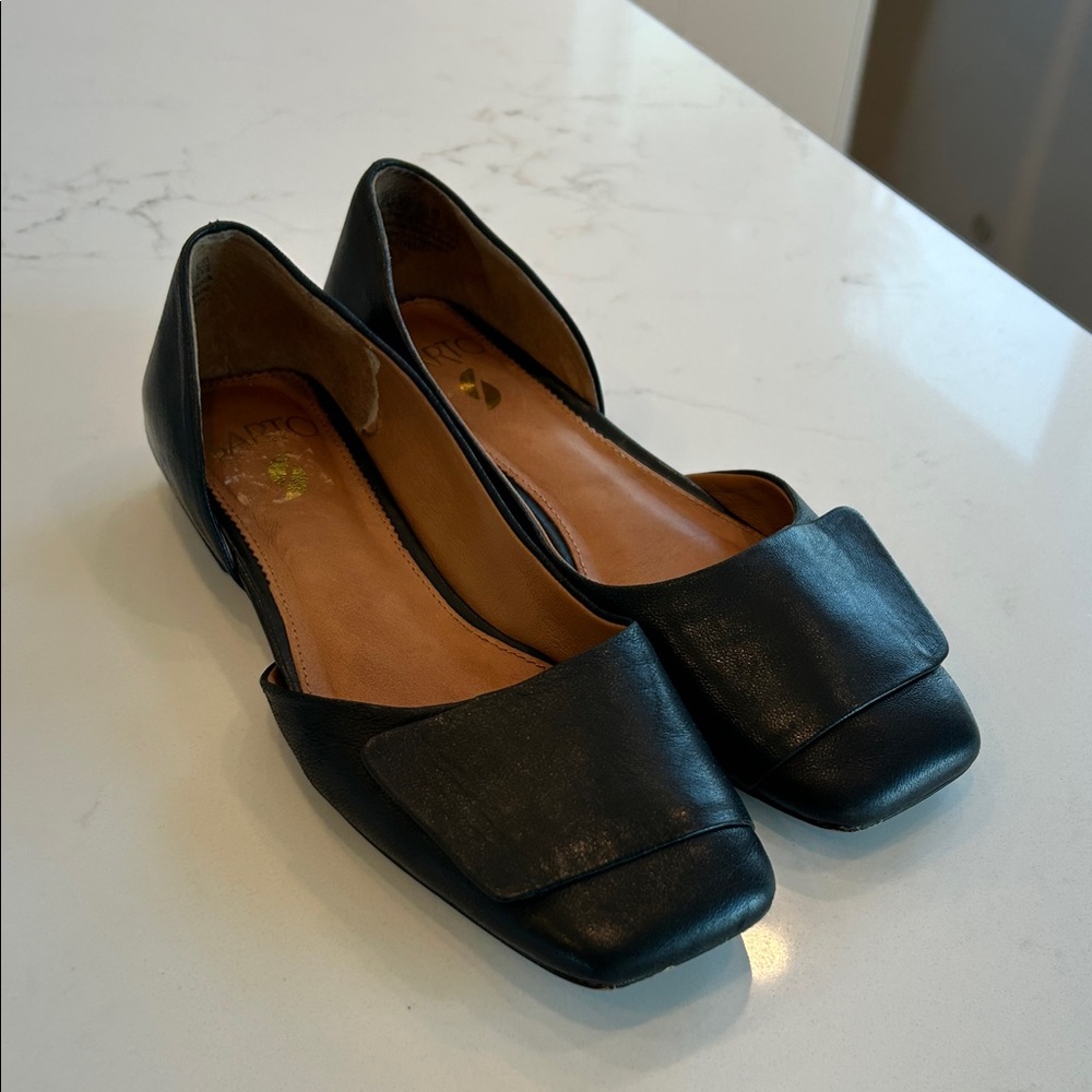 SARTO By Franco Sarto Black Leather Loafers